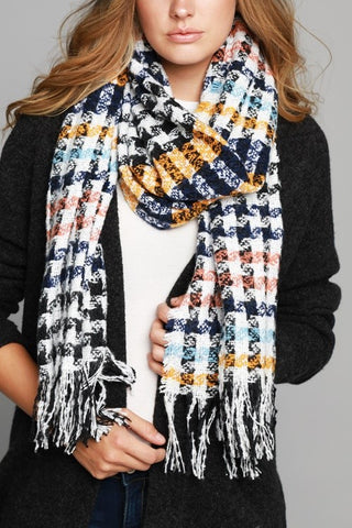 Houndstooth Woven Scarf