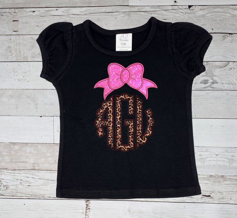 Leopard Scalloped Round Monogram Bow Shirt, Girls Initials Shirt, Cheetah Appliqué Name Shirt , Personalized Girls Shirt, Embroidery Shirt